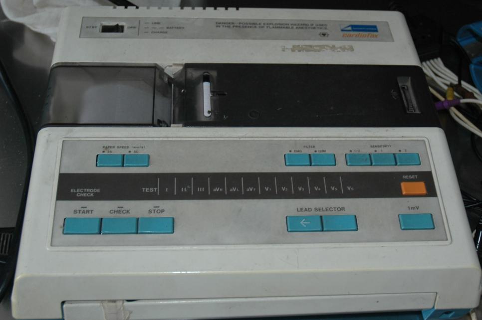 20心電機.JPG
