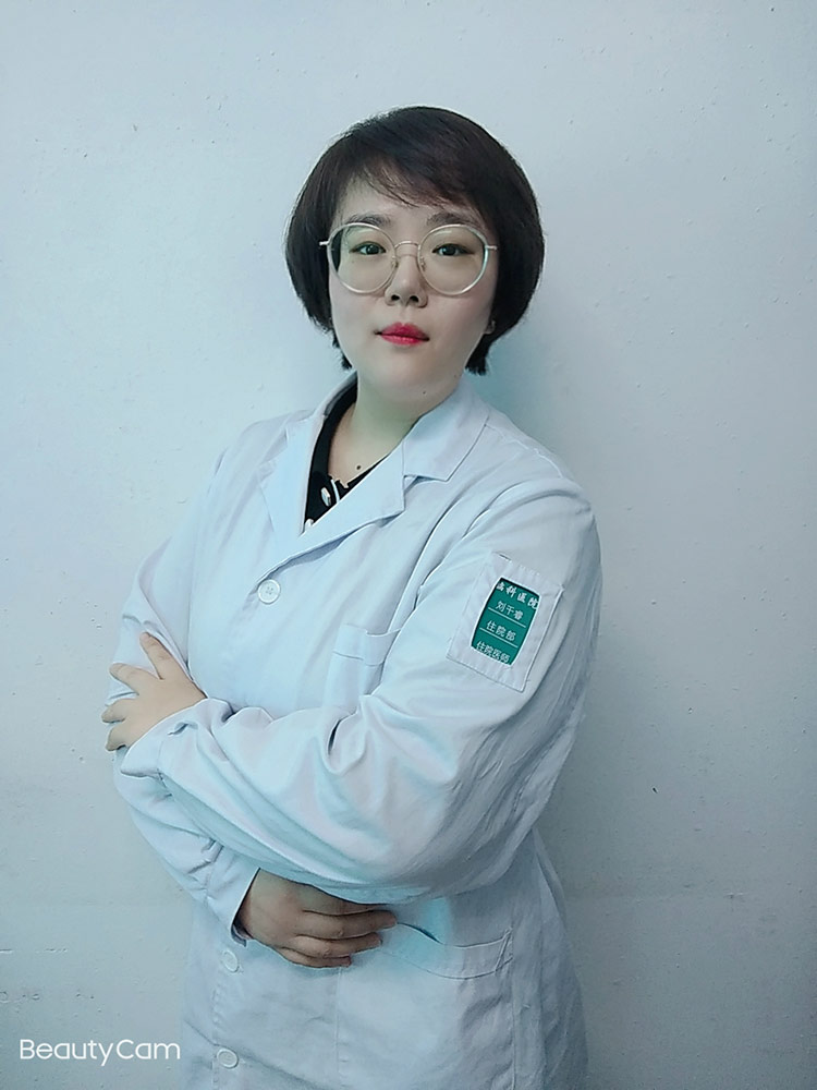 劉千睿專家相片_meitu_5.jpg